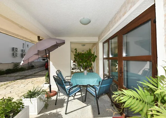 Lovely Apartment In The Groundfloor
